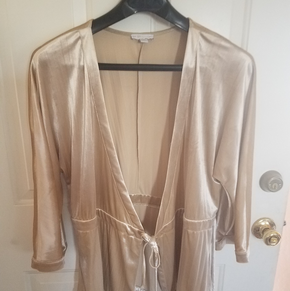 Velvet wrap top. Never worn!